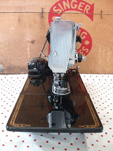 Load image into Gallery viewer, Zymol Cleaner + Carnauba CARBON Wax & Polish