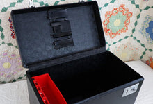 Load image into Gallery viewer, Case, Singer Featherweight (Vintage Original)
