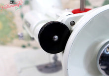 Load image into Gallery viewer, Singer Featherweight 221K Sewing Machine, WHITE FA126***

